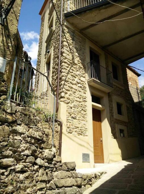 Villa Casa Torre Con Terrazza Panoramica Futani Exterior foto